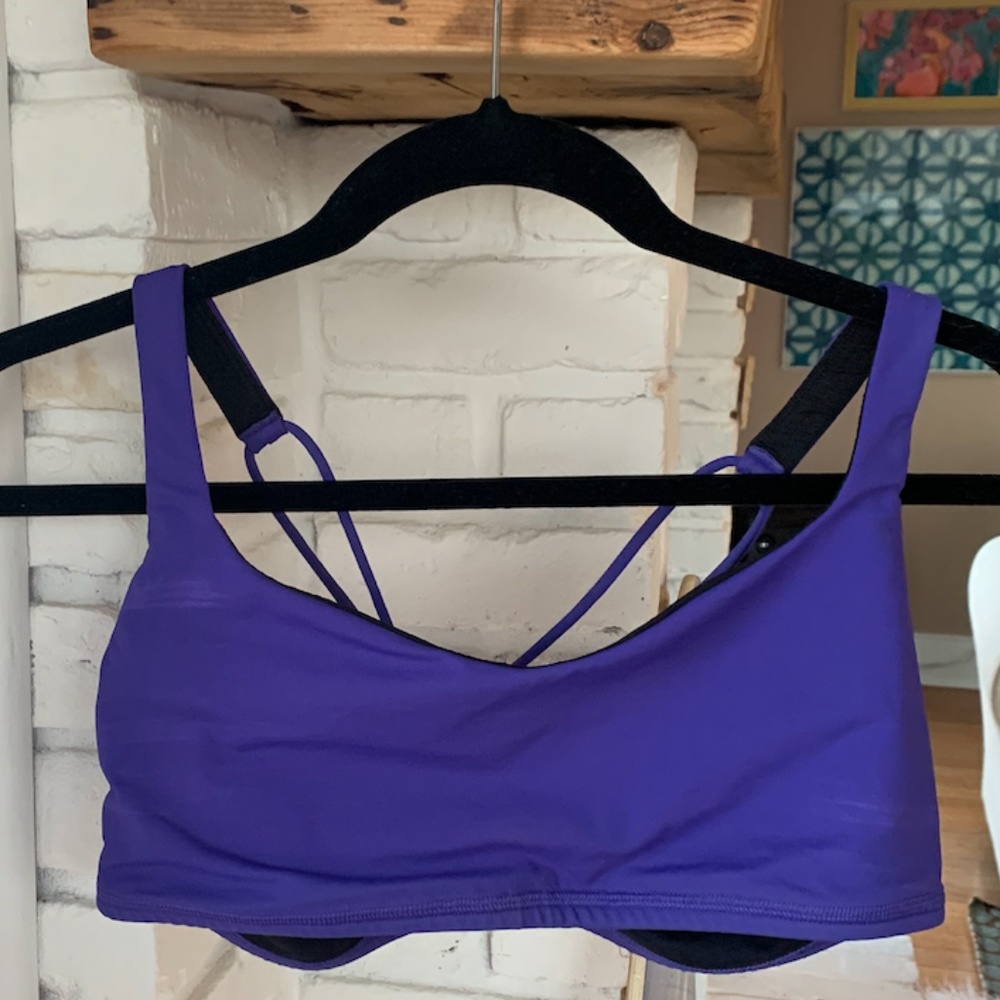 Lululemon Free To Be Bra